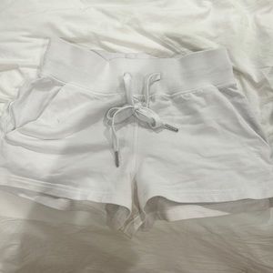 Lululemon XS white casual wear shorts